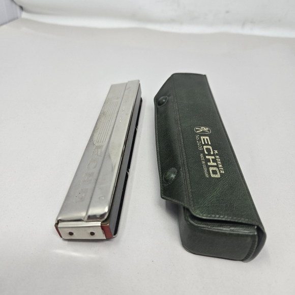 Vintage Hohner Echo Harmonica Silver Metal Body Original Green Carry Case Music - Picture 2 of 10